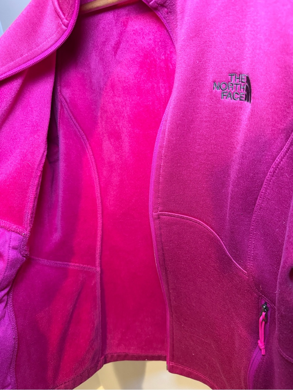 North Face Fuzzy Fuchsia Pink Fleece Travel Outdoor Jacket Full Zip Womens Large - Picture 4 of 11
